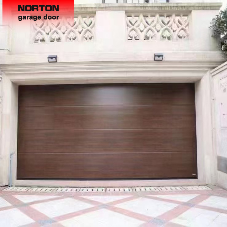 Como as portas da garagem para elevação do painel melhoram o apelo estético de sua casa