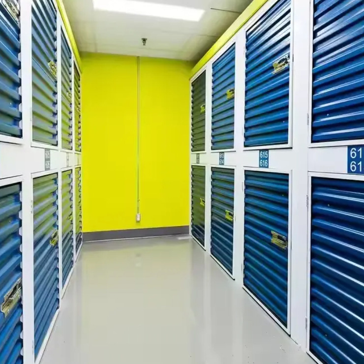 Recipiente de armazenamento personalizado com porta de rolagem
