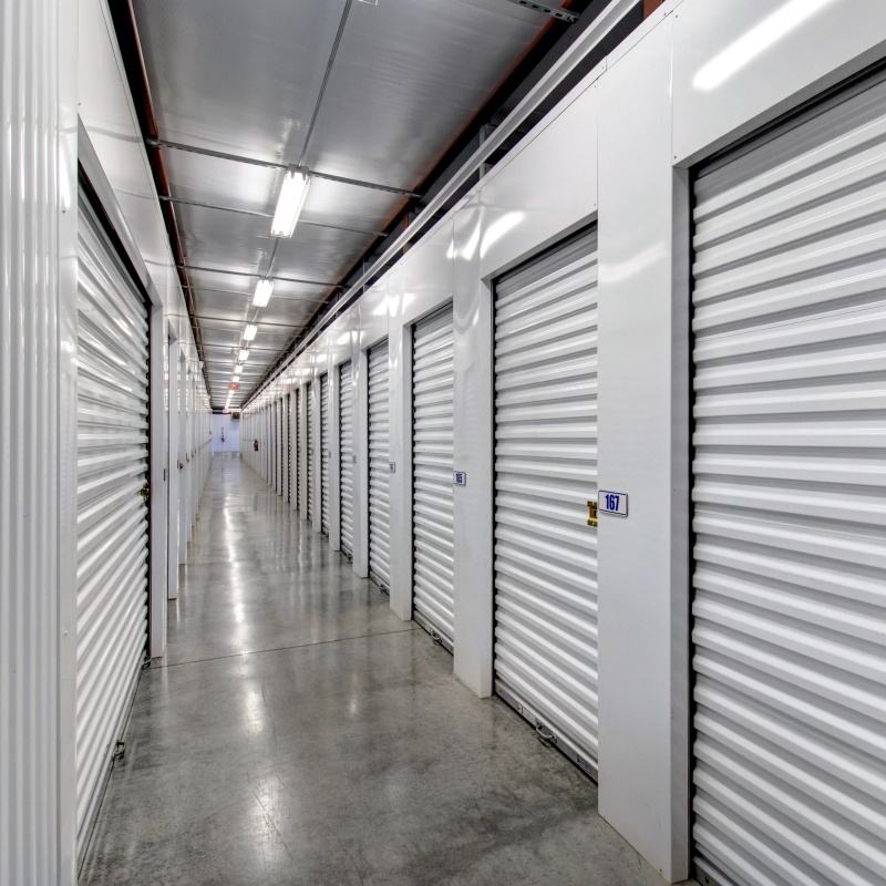 Porta de enrolar em aço